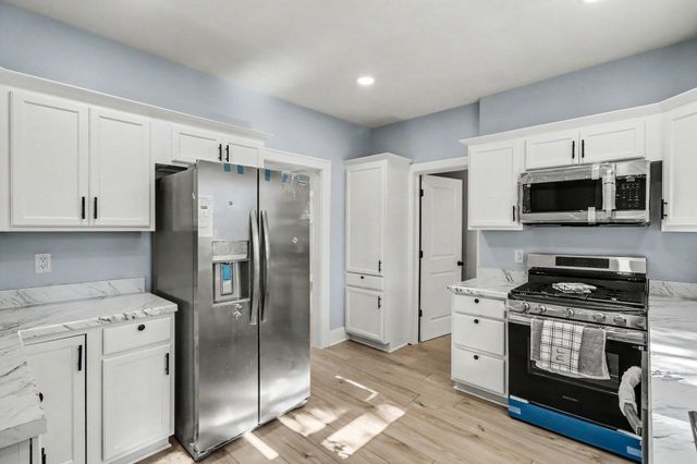 23 Kellogg Street, Battle Creek, MI 49037