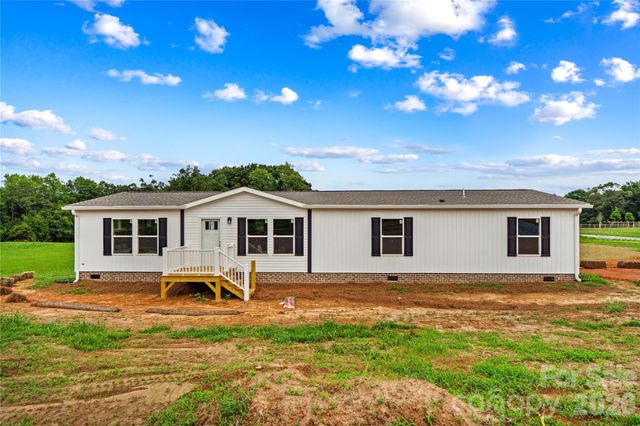 532 Eagle Mills Road, Hamptonville, NC 27020