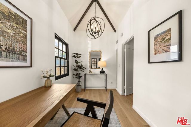 1941 Midvale Avenue, Los Angeles, CA 90025