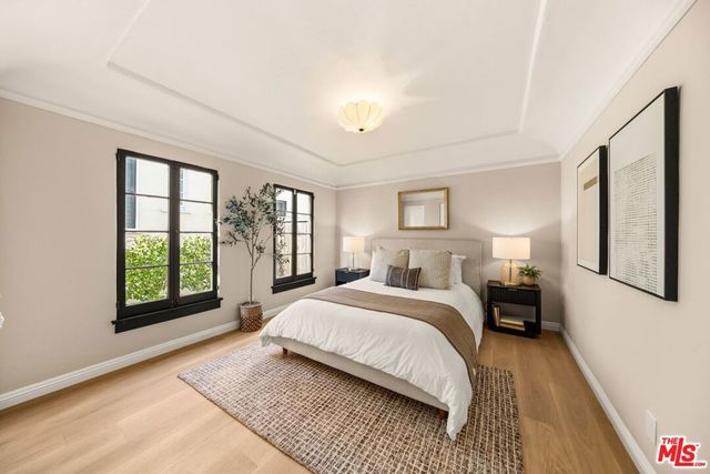 1941 Midvale Avenue, Los Angeles, CA 90025