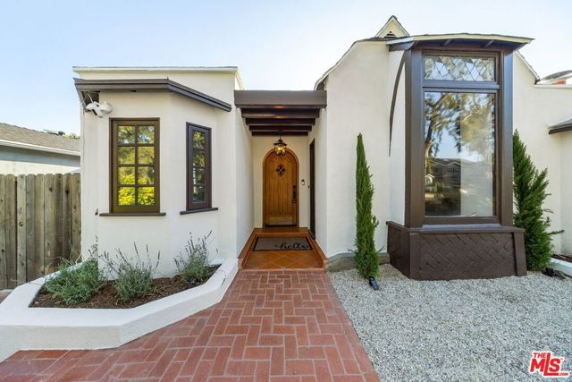1941 Midvale Avenue, Los Angeles, CA 90025