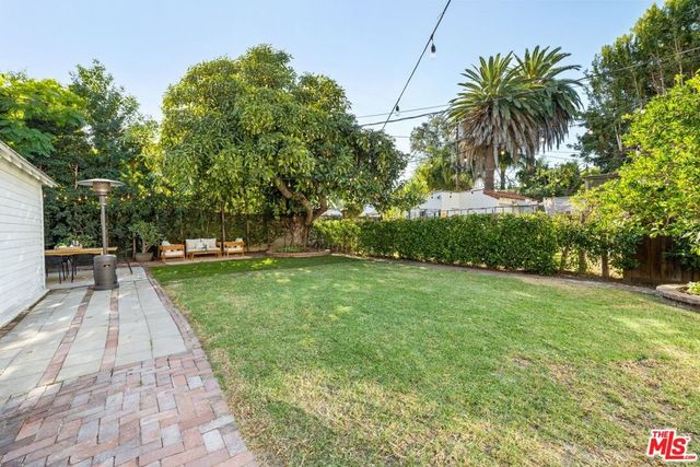 1941 Midvale Avenue, Los Angeles, CA 90025