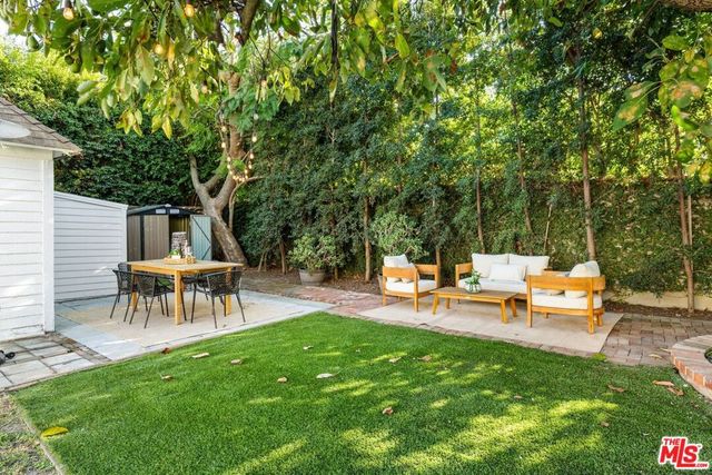 1941 Midvale Avenue, Los Angeles, CA 90025