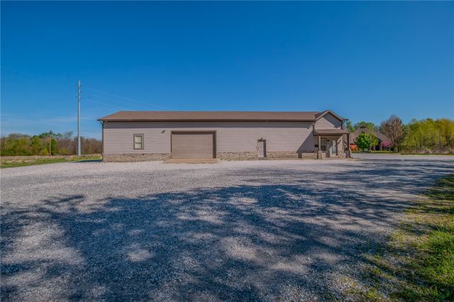 1801 SW Palmer Creek, Bentonville, AR 72713