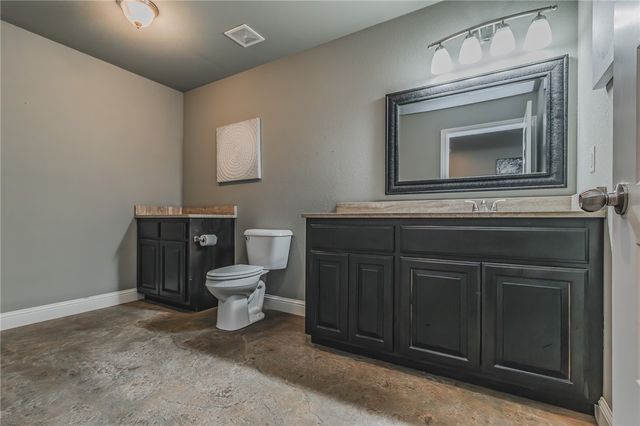 1801 SW Palmer Creek, Bentonville, AR 72713