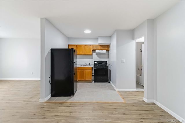 644 Autumn Avenue, Brooklyn, NY 11208