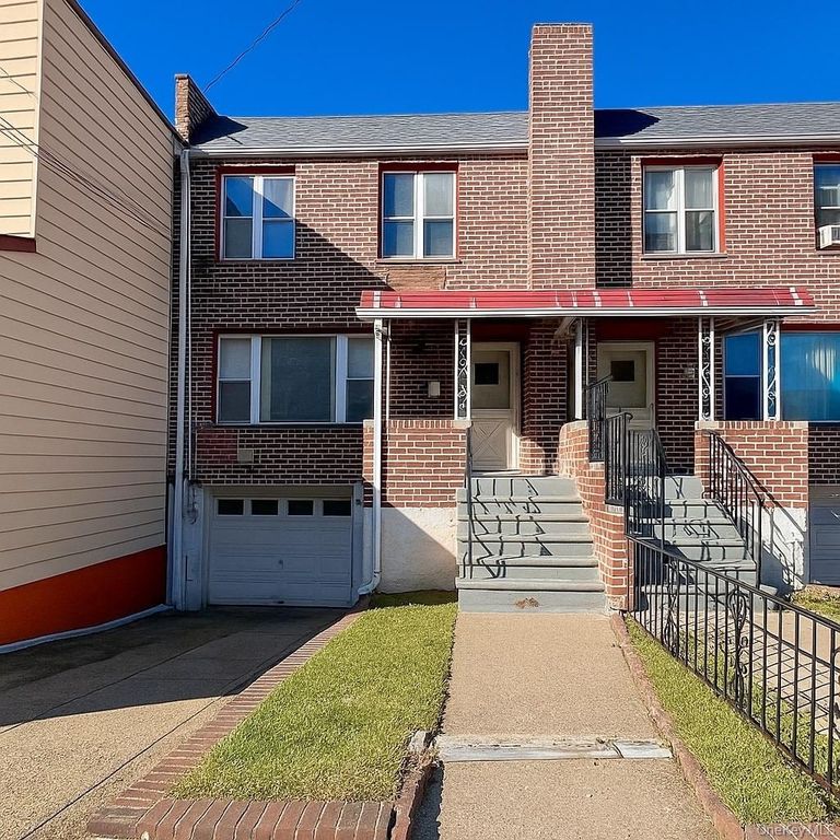 644 Autumn Avenue, Brooklyn, NY 11208