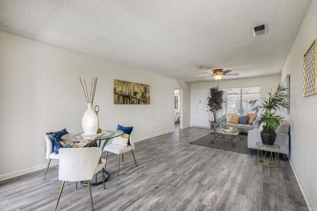 4545 Golden Ridge Dr, Oceanside, CA 92056