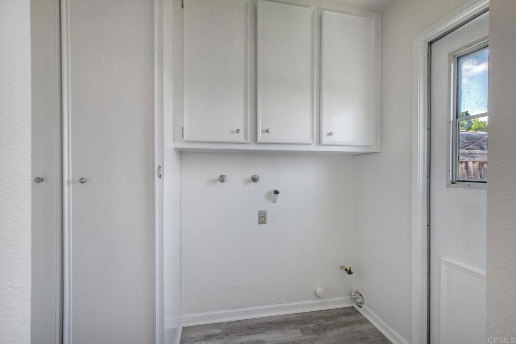 Image 14 of property listing at 4545 Golden Ridge Dr, Oceanside, CA 92056