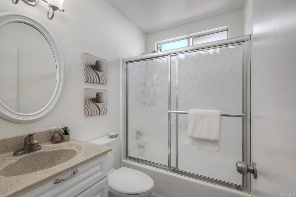 Image 17 of property listing at 4545 Golden Ridge Dr, Oceanside, CA 92056