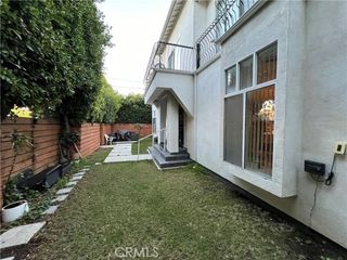 3943 Wade, Los Angeles, CA 90066