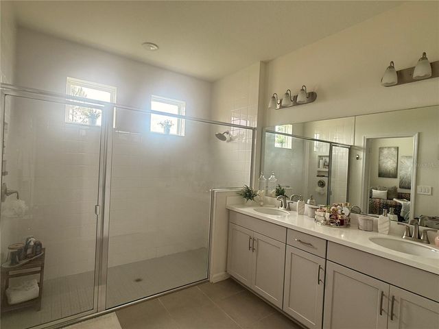 988 VINEYARD RIDGE ROAD, Minneola, FL 34715