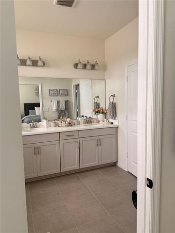 988 VINEYARD RIDGE ROAD, Minneola, FL 34715