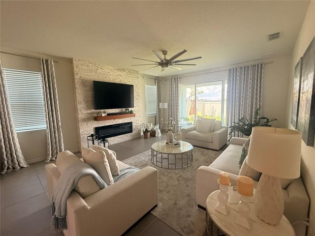 988 VINEYARD RIDGE ROAD, Minneola, FL 34715