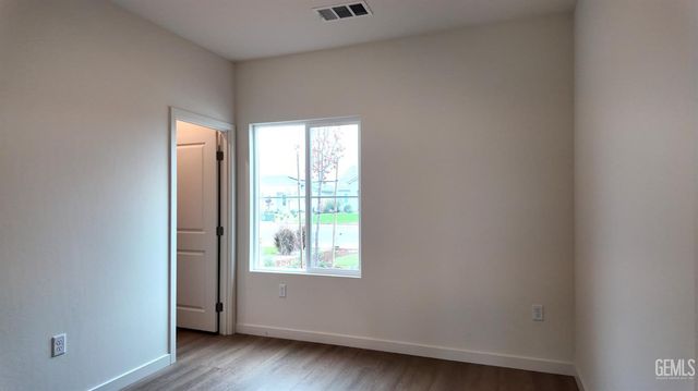 16716 Chloe Court, Bakersfield, CA 93314