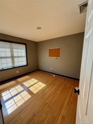 57 Dogwood Lane, Beacon, NY 12508