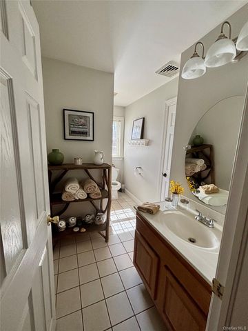 57 Dogwood Lane, Beacon, NY 12508