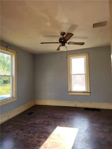 917 MAPLETOWN ROAD, Mapletown, PA 15338