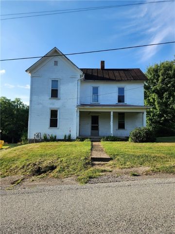 917 MAPLETOWN ROAD, Mapletown, PA 15338