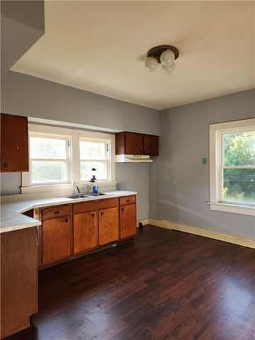 917 MAPLETOWN ROAD, Mapletown, PA 15338