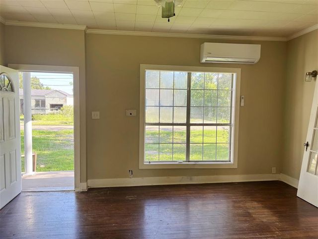 1915 5Th St, Lake Charles, LA 70601