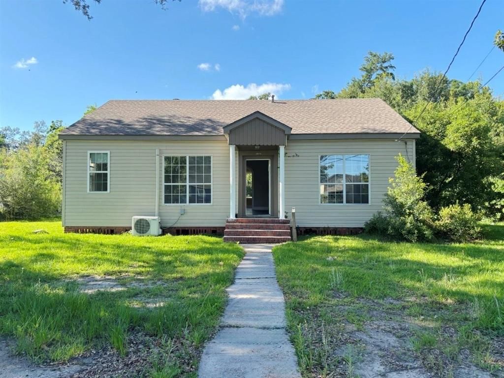 1915 5Th St, Lake Charles, LA 70601