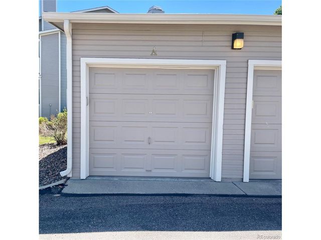 8304 Pebble Creek Way 8304-203, Highlands Ranch, CO 80126