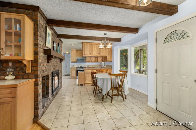 850 Sargent Avenue, Ada, MI 49301