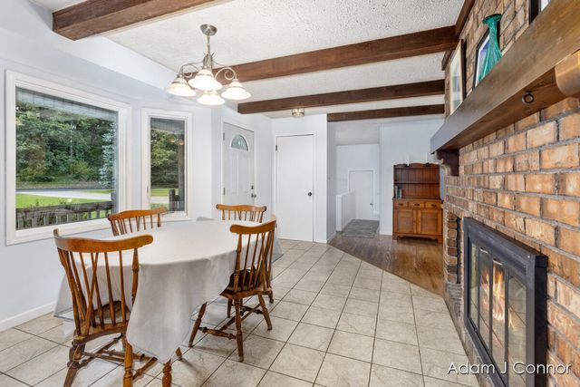 850 Sargent Avenue, Ada, MI 49301