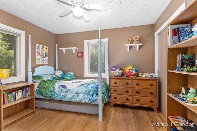 850 Sargent Avenue, Ada, MI 49301