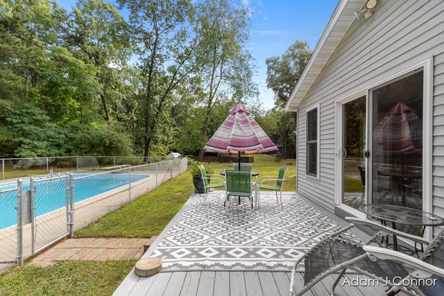 850 Sargent Avenue, Ada, MI 49301