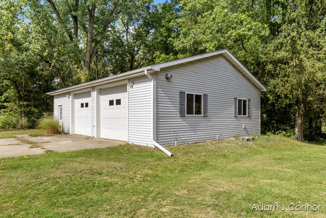 850 Sargent Avenue, Ada, MI 49301