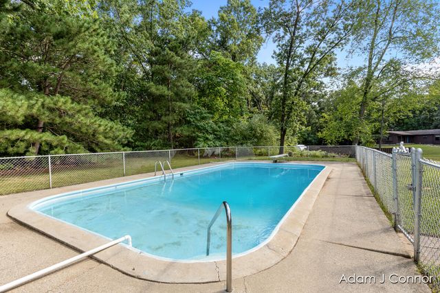 850 Sargent Avenue, Ada, MI 49301