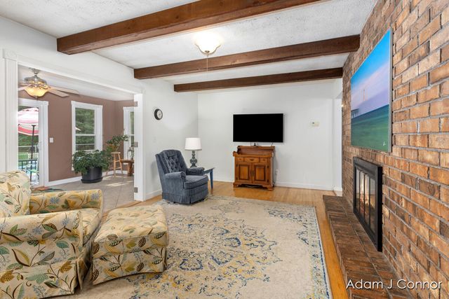 850 Sargent Avenue, Ada, MI 49301