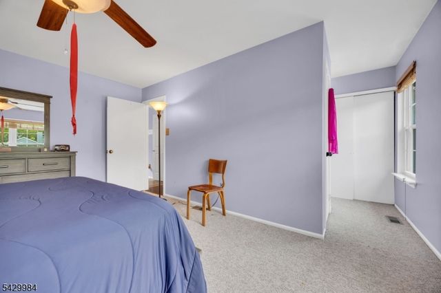 115 Selby Ct, Franklin Twp., NJ 08873