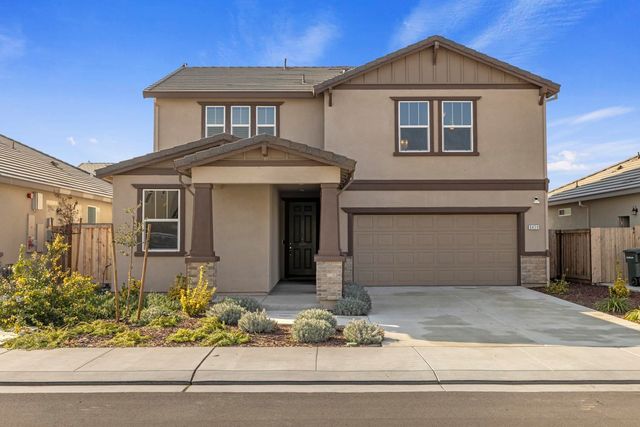 5439 Drawbridge Way, Riverbank, CA 95367