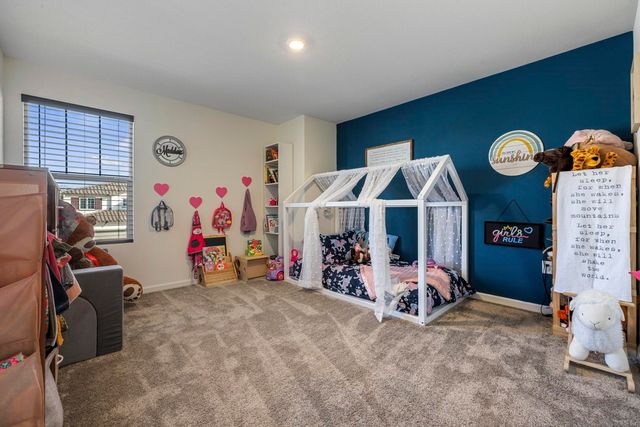 5439 Drawbridge Way, Riverbank, CA 95367