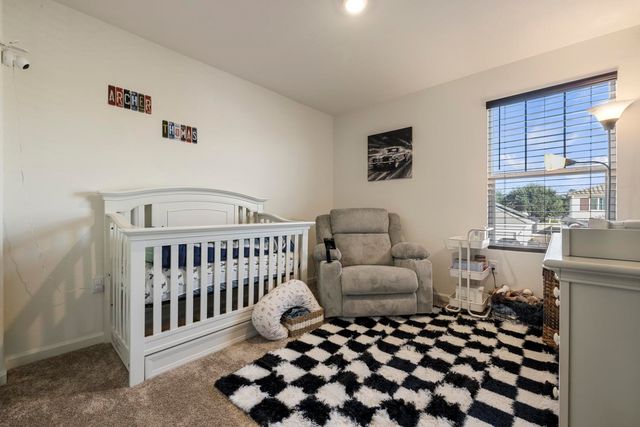 5439 Drawbridge Way, Riverbank, CA 95367