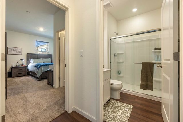 5439 Drawbridge Way, Riverbank, CA 95367