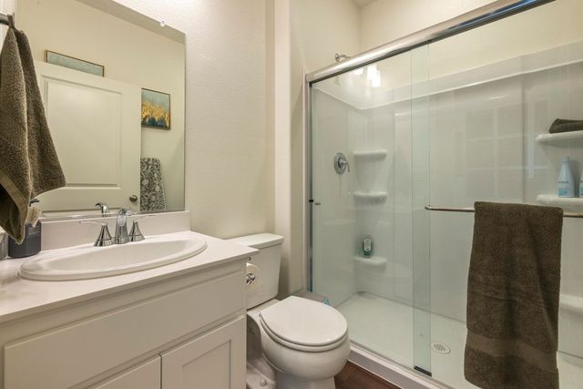 5439 Drawbridge Way, Riverbank, CA 95367