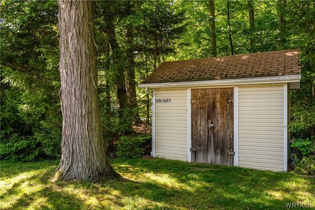 3922 North Hampton Brook Drive, Hamburg, NY 14075