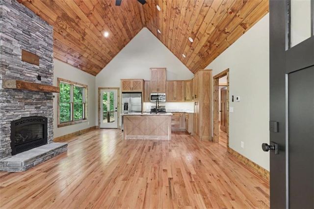 177 Poteete Creek Road, Blairsville, GA 30512