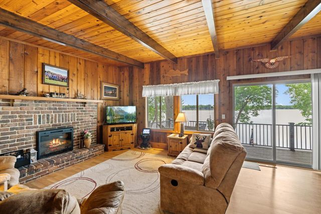 10421 Park Circle, Pine City, MN 55063