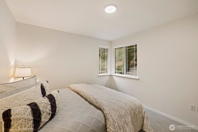 7422 NE 163rd Street, Kenmore, WA 98028