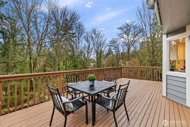 7422 NE 163rd Street, Kenmore, WA 98028