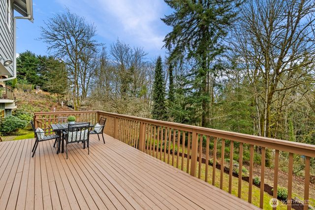 7422 NE 163rd Street, Kenmore, WA 98028