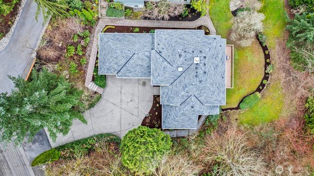 7422 NE 163rd Street, Kenmore, WA 98028