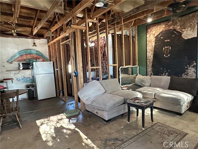 8625 C Avenue, Hesperia, CA 92345