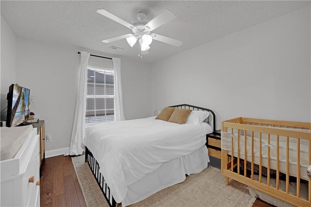 733 Burlington Road, Warrensburg, MO 64093