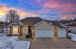 733 Burlington Road, Warrensburg, MO 64093